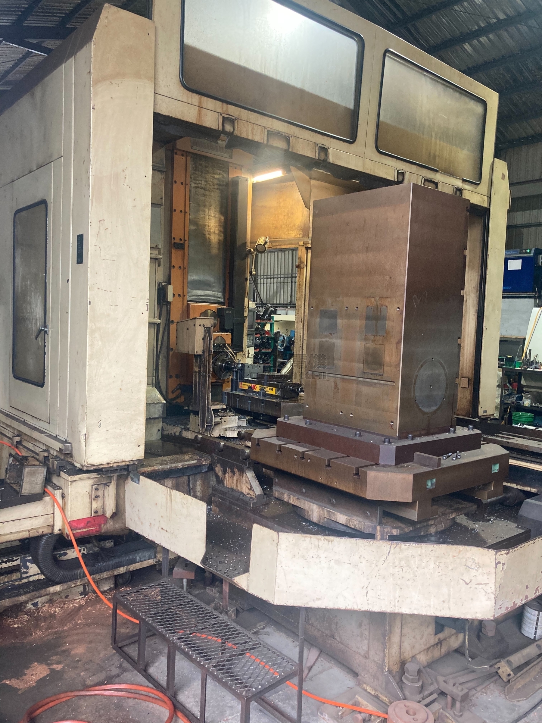 Makino MC-1513